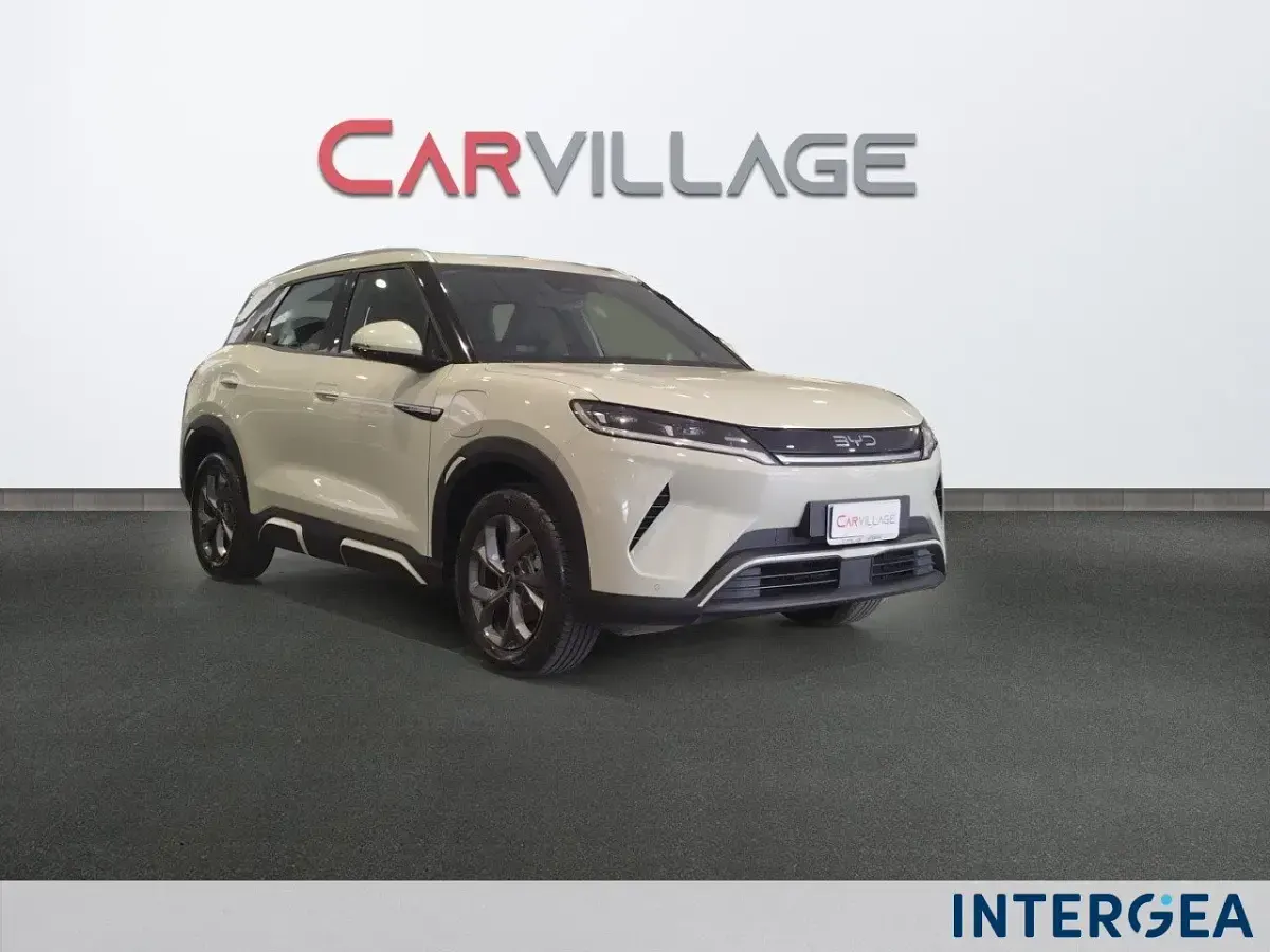 Nuova BYD Atto 2 Boost 2025 Hiking green SUV