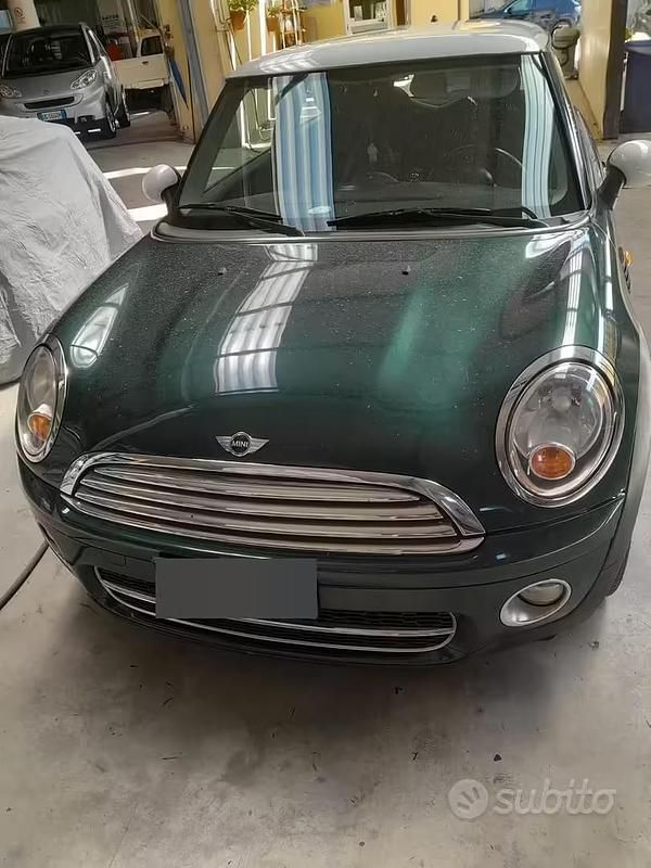 Usata Mini Cooper D 110 CV (80 kW) 2008 Verde Utilitaria