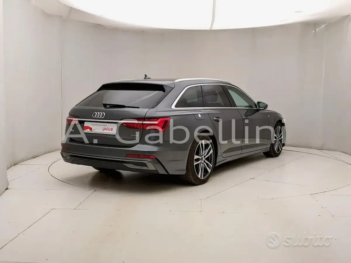 Usata Audi A6 S-Line 204 CV (150 kW) 2025 Grigio Station wagon