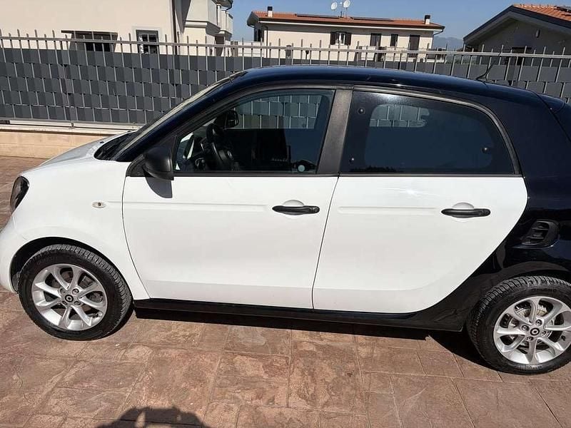 Usata Smart ForFour Passion 71 CV (52 kW) 2018 Bianco Utilitaria
