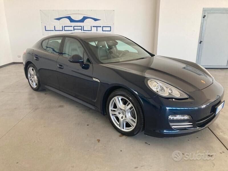 Usata Porsche Panamera 300 CV (220 kW) 2011 Blu/azzurro Berlina