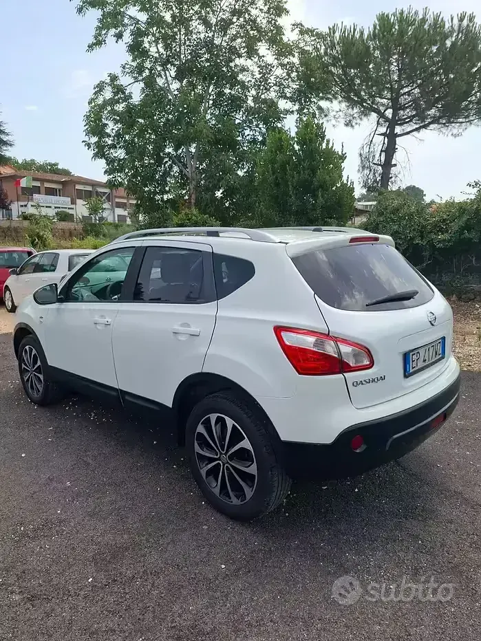 Usata Nissan Qashqai 110 CV (80 kW) 2013 Bianco SUV