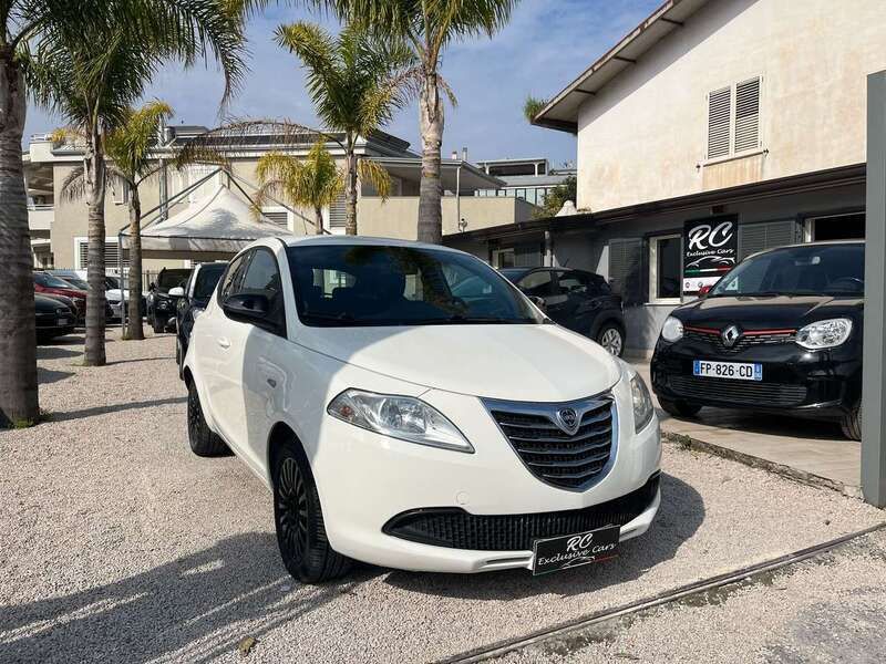 Usata Lancia Ypsilon S 95 CV (69 kW) 2014 Other Utilitaria