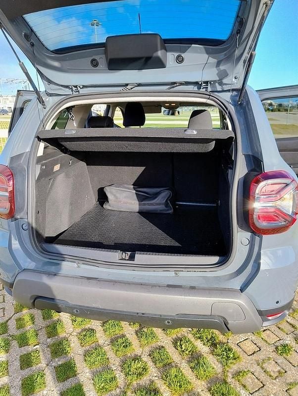 Usata Dacia Duster 130 CV (95 kW) 2023 Grigio SUV