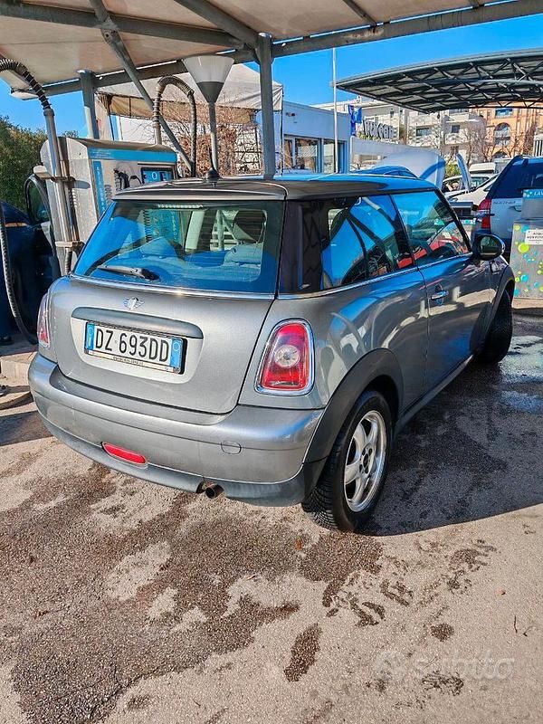 Usata Mini ONE 75 CV (55 kW) 2009 Grigio Utilitaria