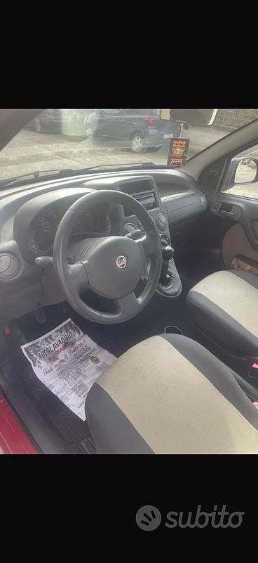 Begagnad Fiat Panda 69 HK (50 kW) 2010 Sedan