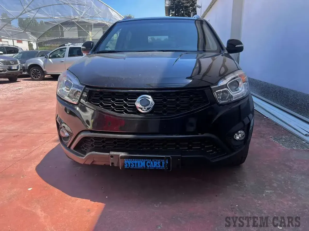 Usata SsangYong Korando 150 CV (110 kW) 2014 Nero SUV