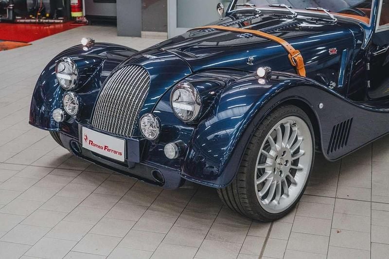 Usata Morgan Plus 340 CV (250 kW) 2025 Blu porsche 2024 Cabrio