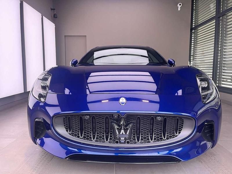 Nuova Maserati Granturismo 559 kW (761 CV) 2025 Blu emozione Coupé