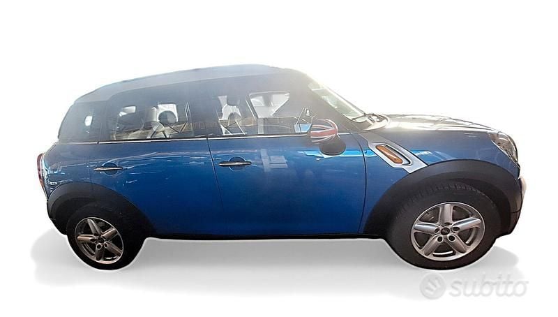 Usata Mini One Countryman 111 CV (81 kW) 2011 Blu SUV