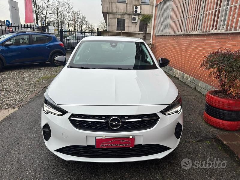 Usata Opel Corsa Elegance 101 CV (74 kW) 2020 Bianco Berlina
