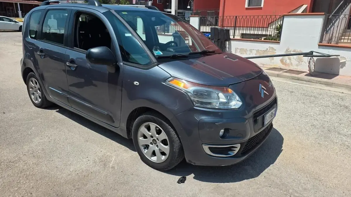 Usata Citroën C3 Exclusive 92 CV (67 kW) 2013 Grigio Berlina