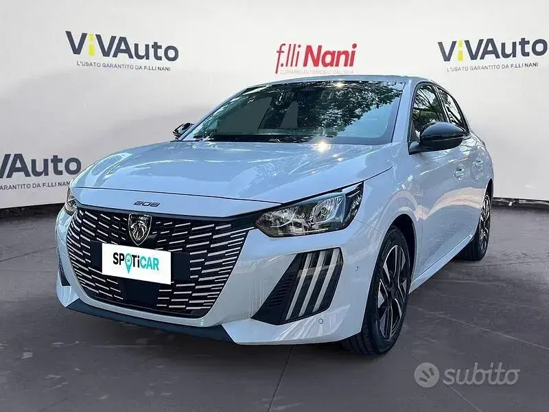 Nuova Peugeot 208 Allure Turbo 100 CV (73 kW) 2026 Utilitaria