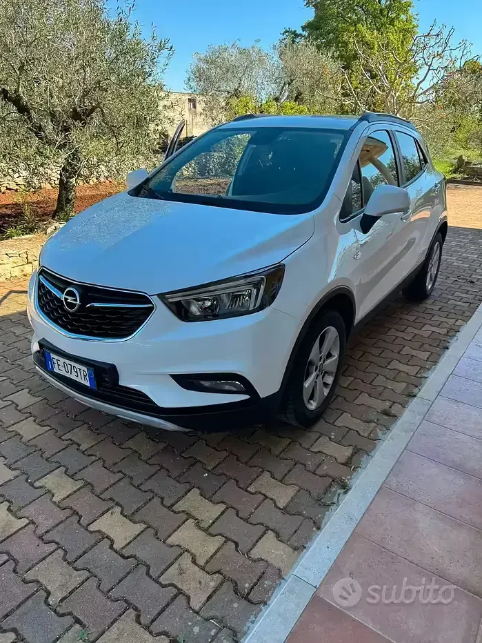 Usata Opel Mokka 110 CV (80 kW) 2016 Bianco SUV
