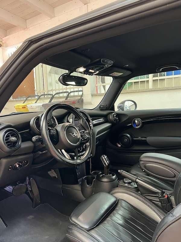 Usata Mini Cooper SD Business 170 CV (125 kW) 2018 Utilitaria