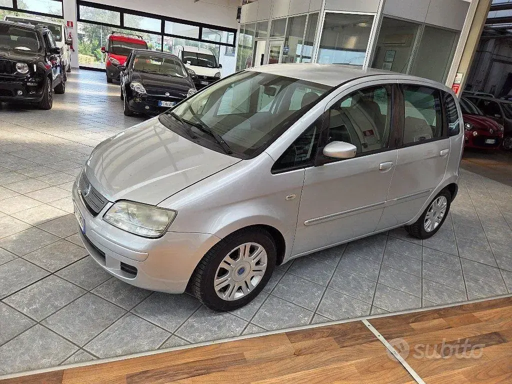 Usata Fiat Idea Dynamic 90 CV (66 kW) 2006 Monovolume