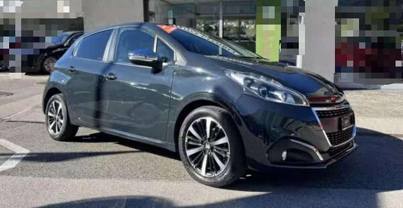 Usata Peugeot 208 Allure 83 CV (61 kW) 2019 Blu/azzurro Utilitaria