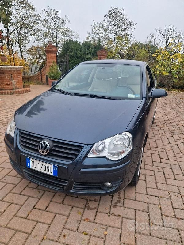 Usata VW Polo 48 CV (35 kW) 2007 Grigio Utilitaria