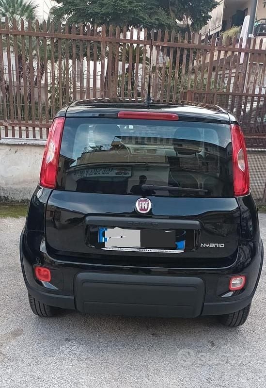 Usata Fiat Panda 70 CV (51 kW) 2025 Nero Utilitaria