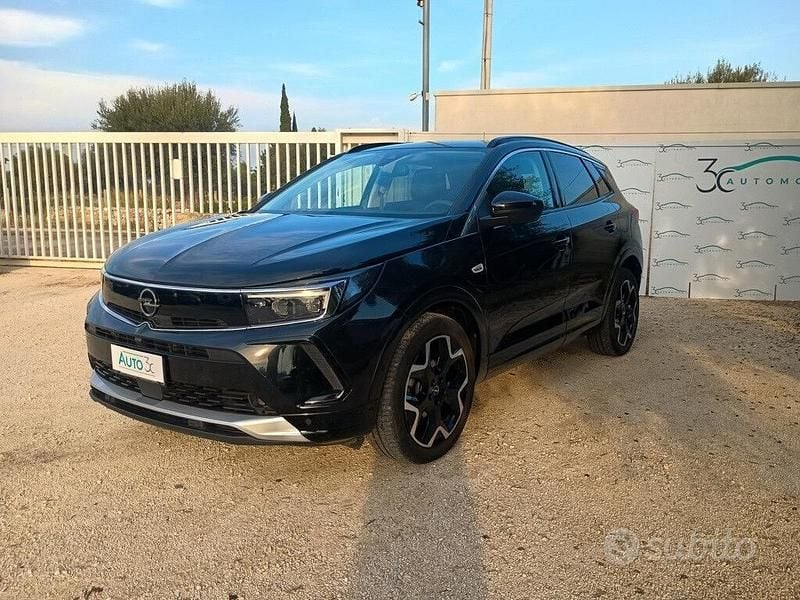 Usata Opel Grandland X Ultimate 131 CV (96 kW) 2024 Nero SUV