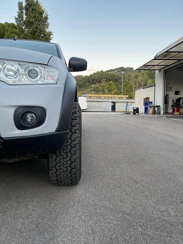 Usata Mitsubishi L200 Intense+ 178 CV (130 kW) 2011 Grigio Pick-up