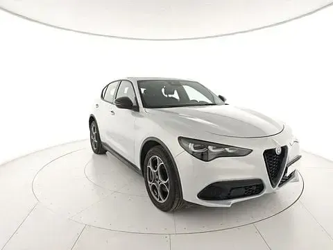 Gebraucht Alfa Romeo Stelvio Sprint 160 PS (117 kW) 2024 SUV