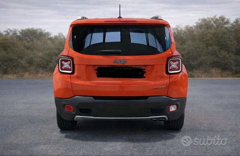 Usata Jeep Renegade Limited 120 CV (88 kW) 2016 SUV