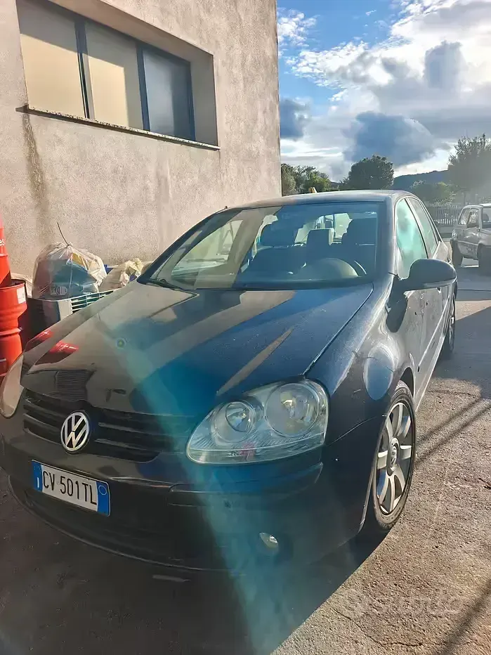Begagnad VW Golf IV 140 HK (102 kW) 2005 Sedan