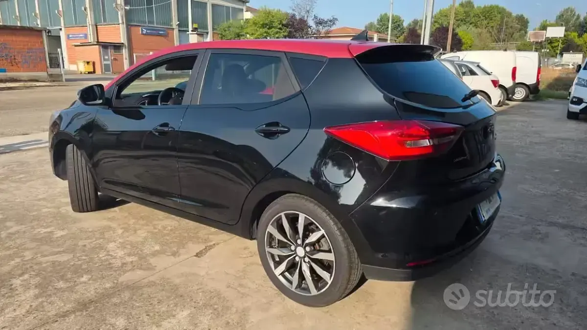 Usata EVO Evo 3 107 CV (78 kW) 2022 Nero SUV