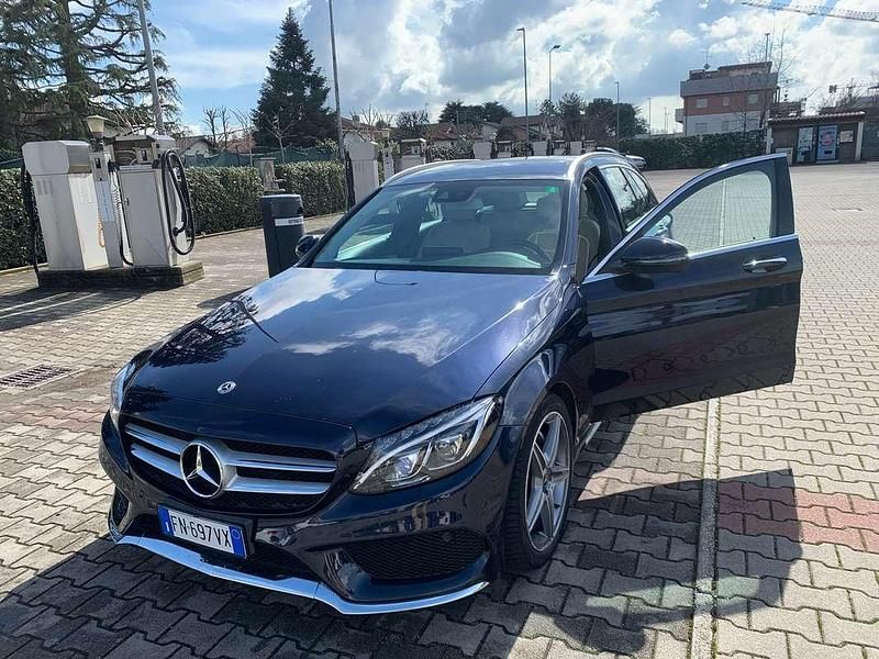 Usata Mercedes C220 Premium 170 CV (125 kW) 2018 Blu/azzurro Station wagon