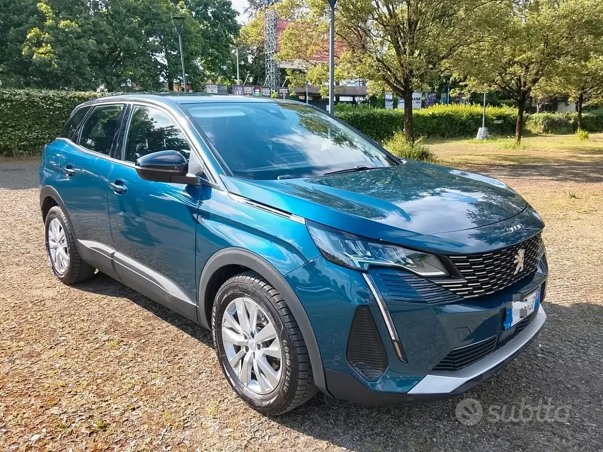 Gebraucht Peugeot 3008 131 PS (96 kW) 2022 Blau SUV