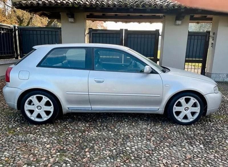 Usata Audi A3 210 CV (154 kW) 2000 Grigio Berlina