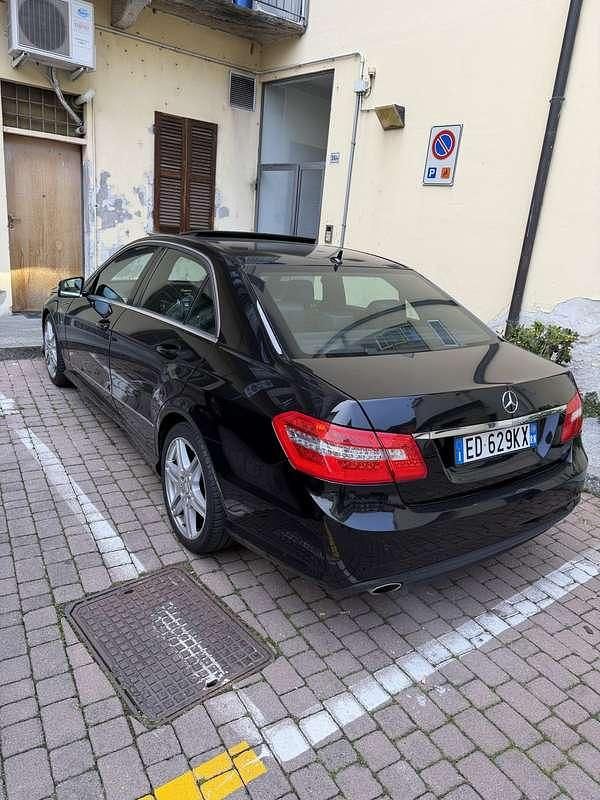 Usata Mercedes E250 204 CV (150 kW) 2010 Berlina