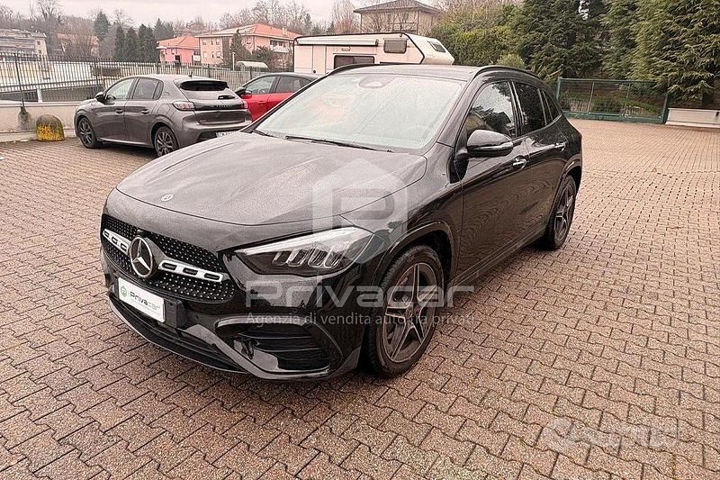 Usata Mercedes GLA200 Advanced 150 CV (110 kW) 2023 Nero SUV