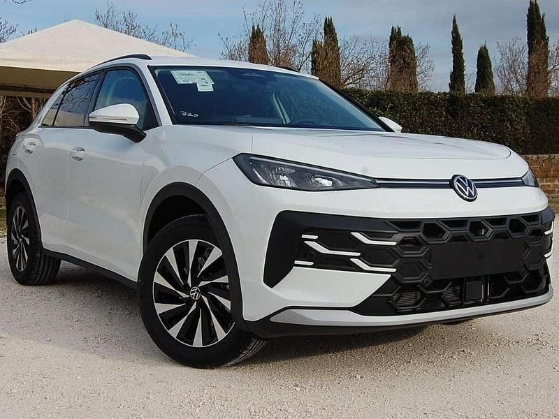 Bianco Nuova 2026 VW T-Roc Life SUV | 31.700 € (Buon prezzo) - Immagine 1/4