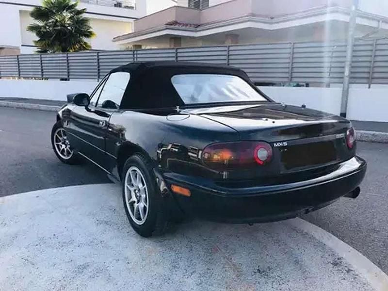 Usata Mazda MX5 116 CV (85 kW) 1993 Nero Cabrio
