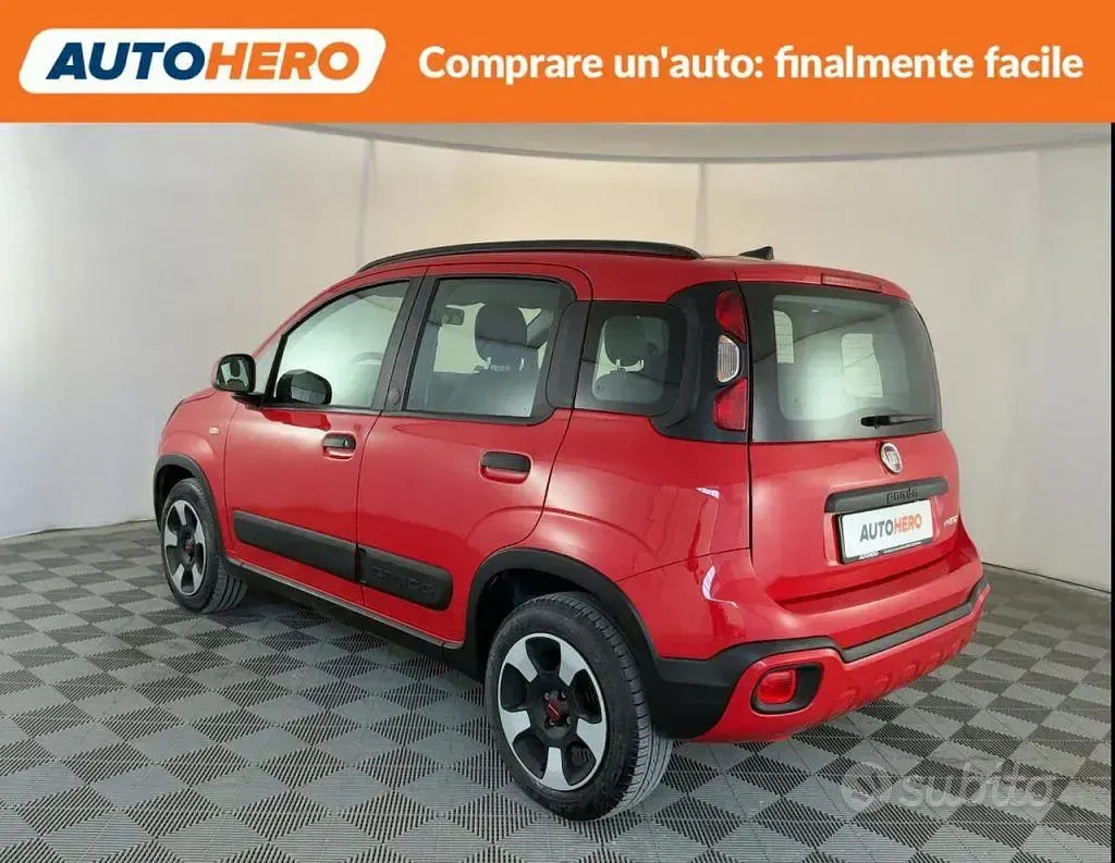 Usata Fiat Panda 69 CV (50 kW) 2022 Rosso Utilitaria