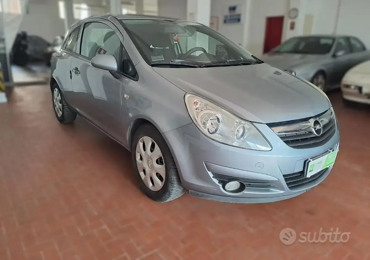 Usata Opel Corsa Sport 80 CV (58 kW) 2009 Grigio Utilitaria