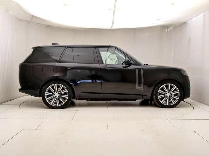 Usata Land Rover Range Rover Autobiography 551 CV (405 kW) 2024 Nero SUV