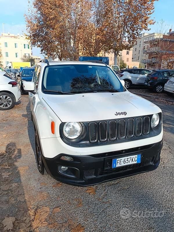 Bianco Usata 2015 Jeep Renegade SUV | 9400 € (Super prezzo) - Immagine 1/4