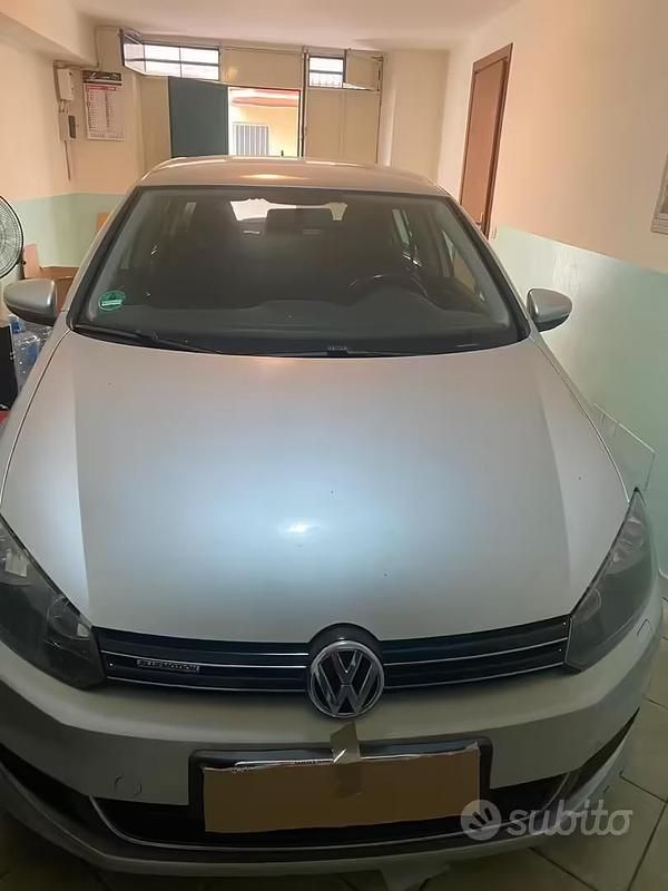 Usata VW Golf VI 122 CV (89 kW) 2010 Grigio Utilitaria
