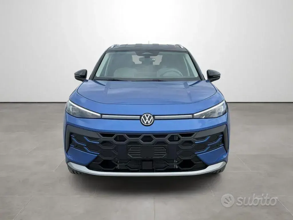 Nuova VW T-Roc Style 116 CV (85 kW) 2026 Bluazzurro SUV