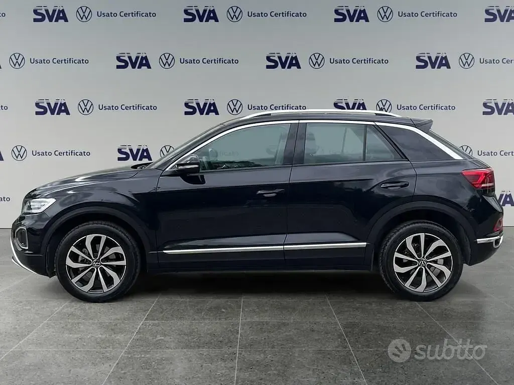 Usata VW T-Roc Style 110 CV (80 kW) 2023 Nero SUV