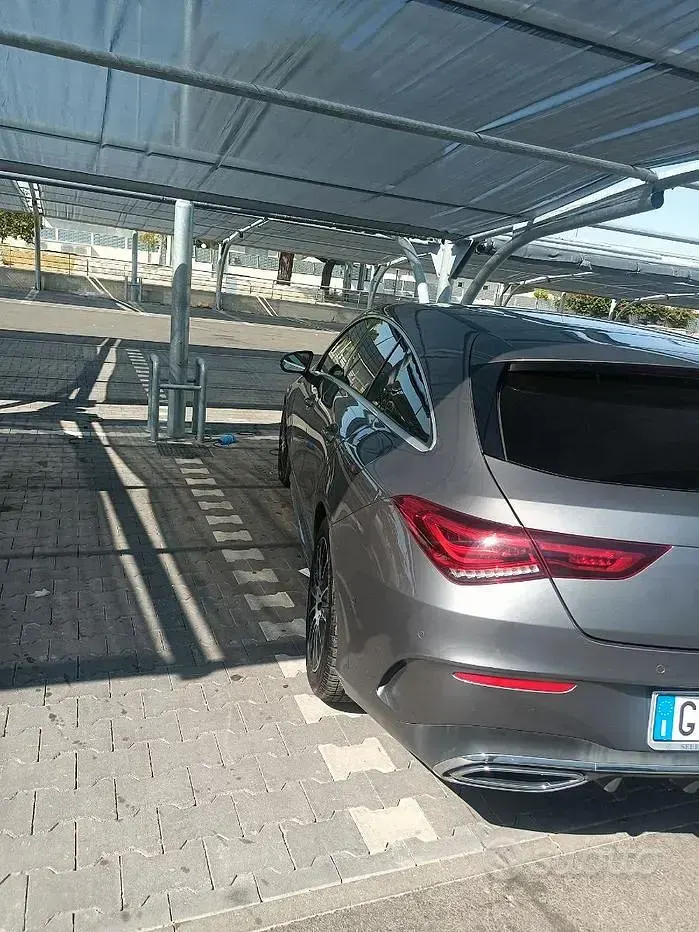 Usata Mercedes CLA200 AMG line 170 CV (125 kW) 2021 Grigio Coupé