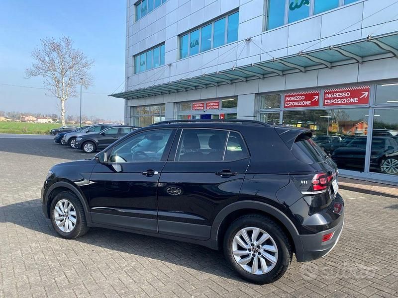 Usata VW T-Cross Life 95 CV (69 kW) 2022 Nero SUV