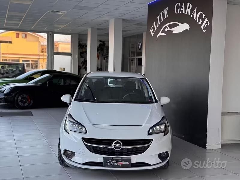 Usata Opel Corsa 90 CV (66 kW) 2016 Bianco Utilitaria