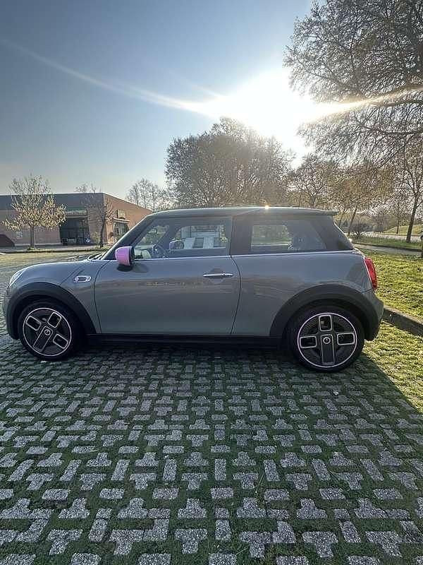 Usata Mini Cooper SE 75 kW (102 CV) 2020 Utilitaria