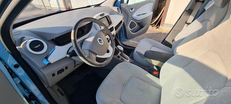 Usata Renault Zoe 42 kW (58 CV) 2013 Utilitaria
