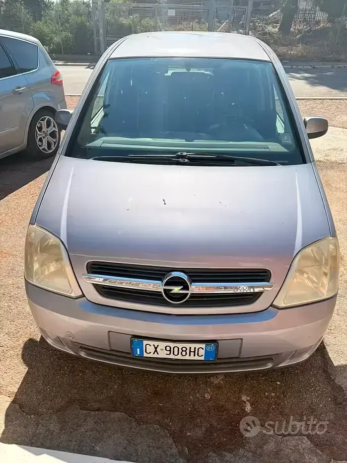 Usata Opel Meriva 69 CV (50 kW) 2005 Bluazzurro Monovolume