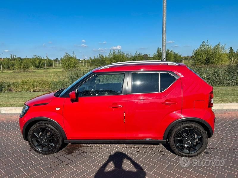 Usata Suzuki Ignis 90 CV (66 kW) 2017 Rosso Utilitaria